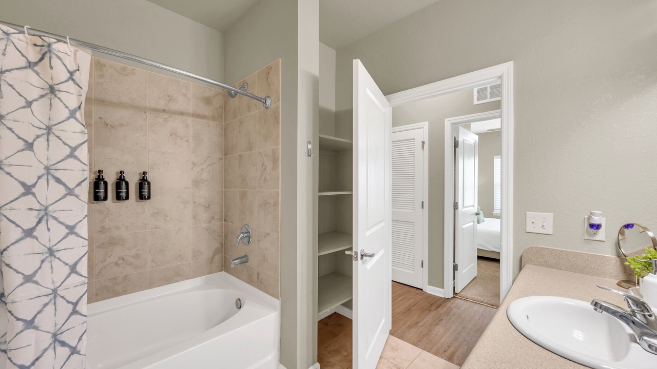 Photo of Bathroom in Northside