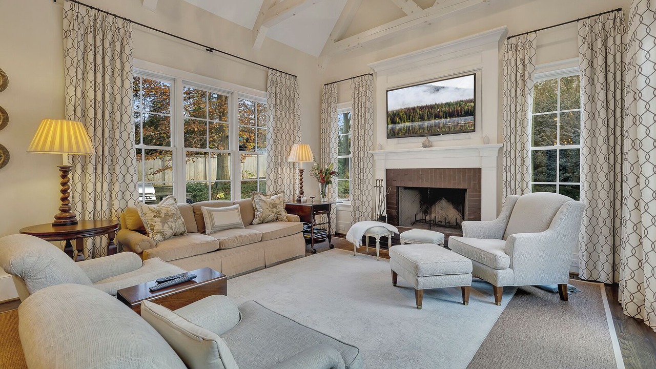 Photo of Bedroom in Chastain Park