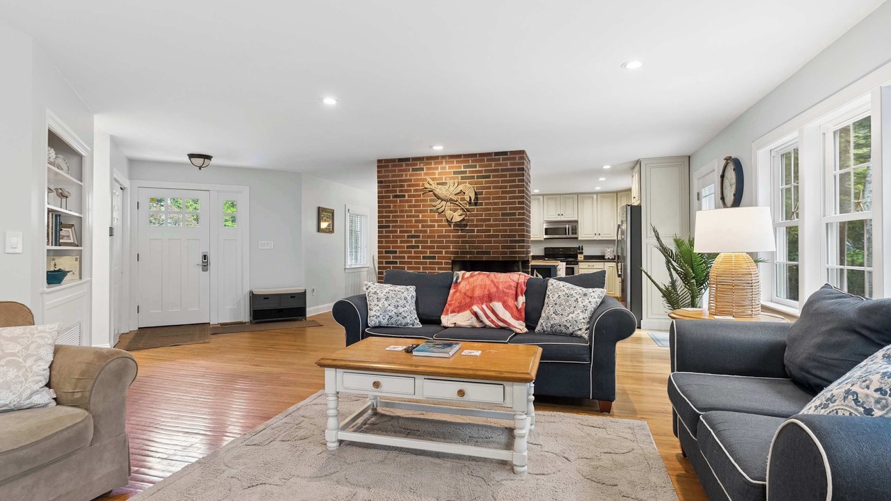 Photo of Livingroom in Kennebunk