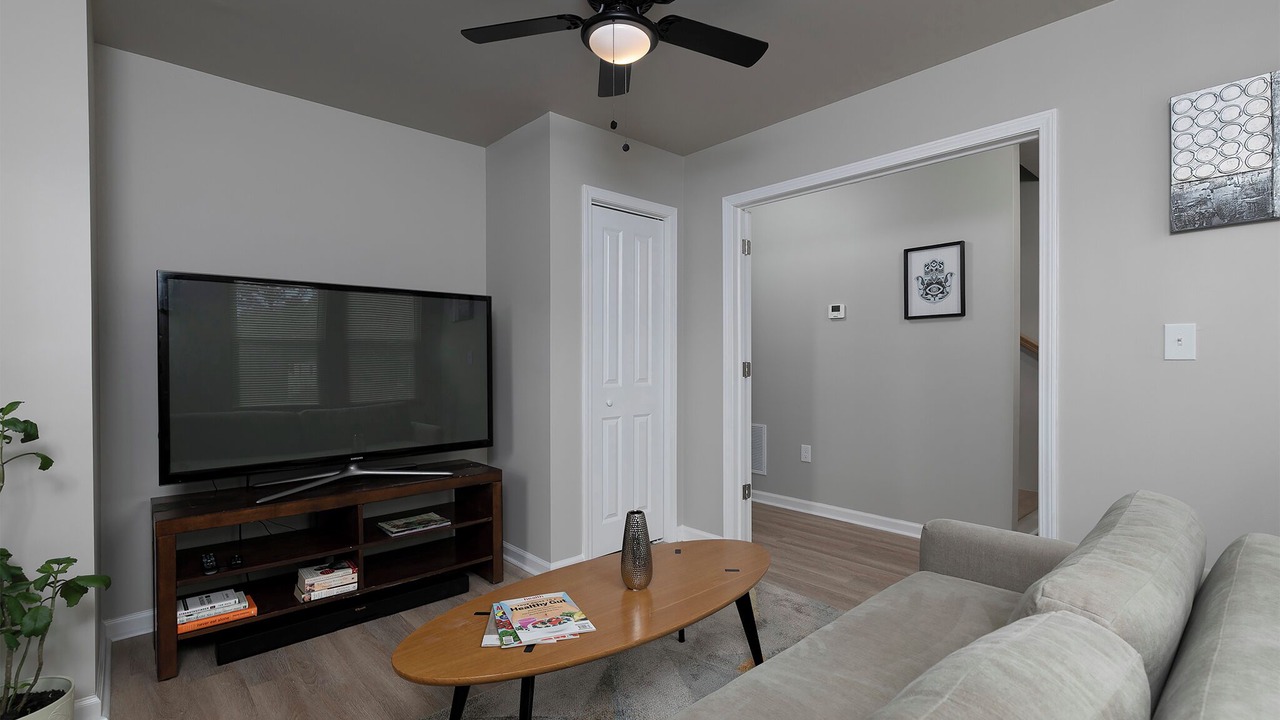Photo of Livingroom in East Point