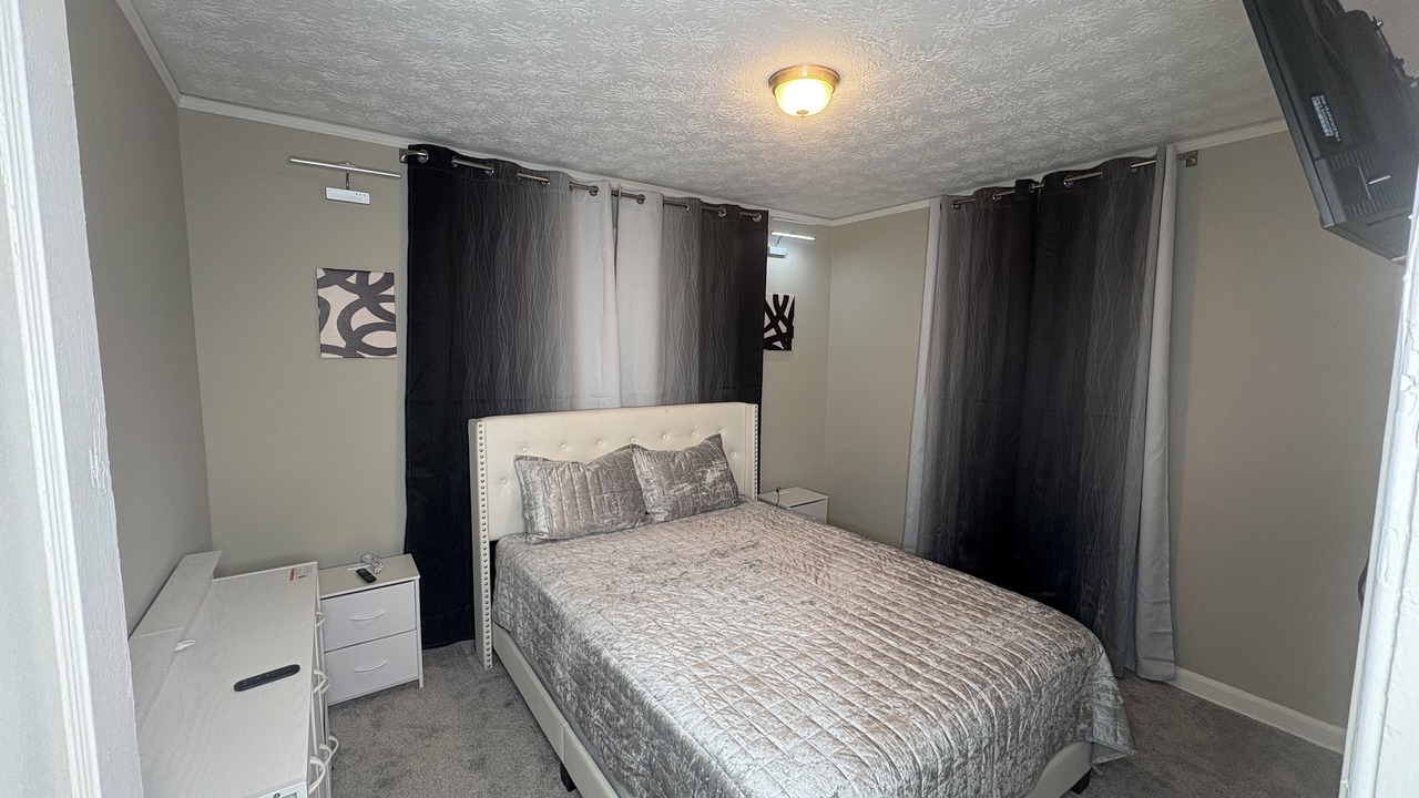 Photo of Bedroom in Northside