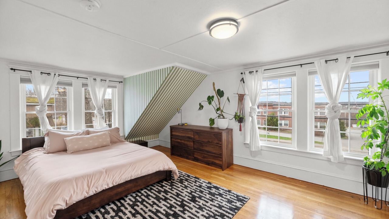 Photo of Bedroom in Augusta