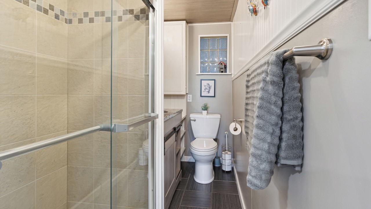 Photo of Bathroom in Kendall