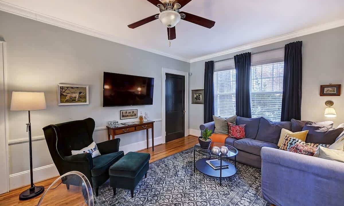 Photo of Livingroom in Dilworth