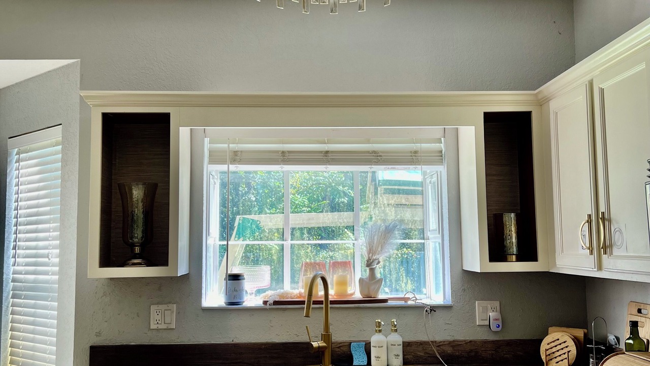 Photo of Kitchen in Golden Glades - The Woods