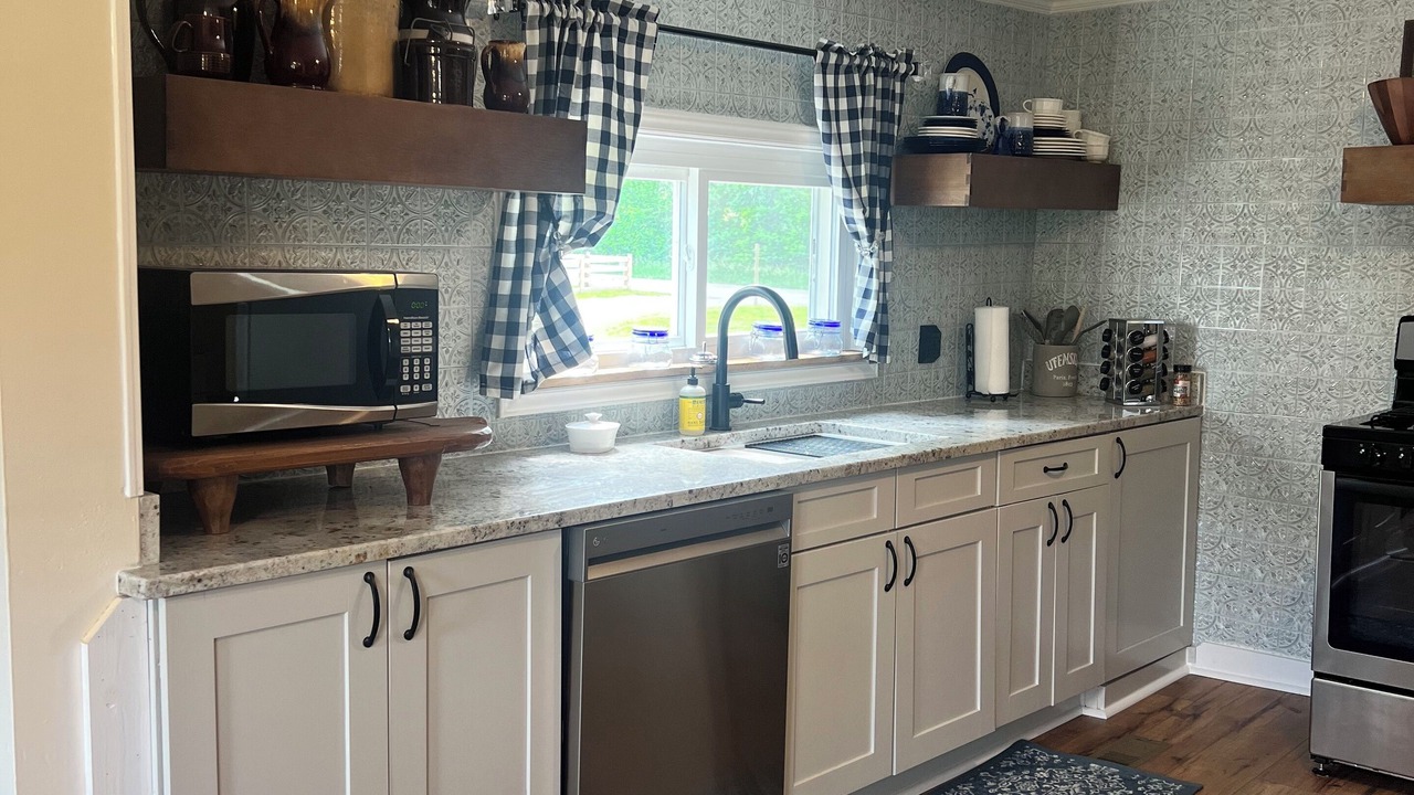Photo of Kitchen in Ashland City