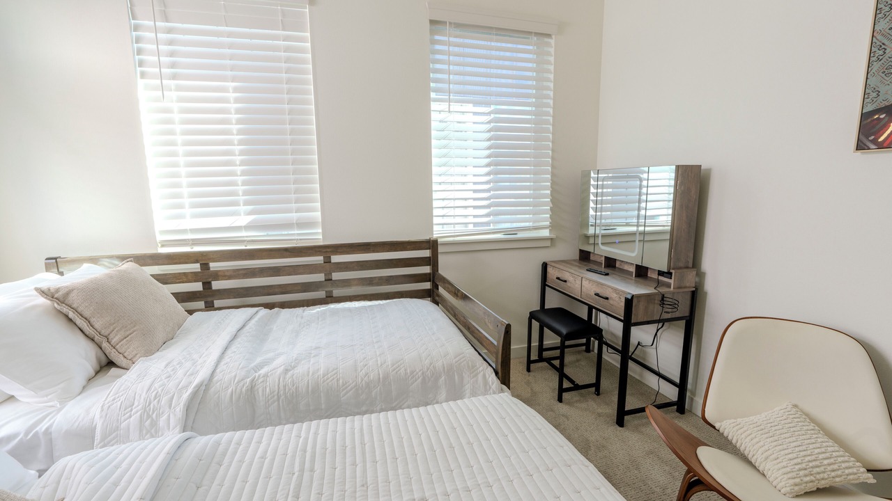 Photo of Bedroom in Broadway