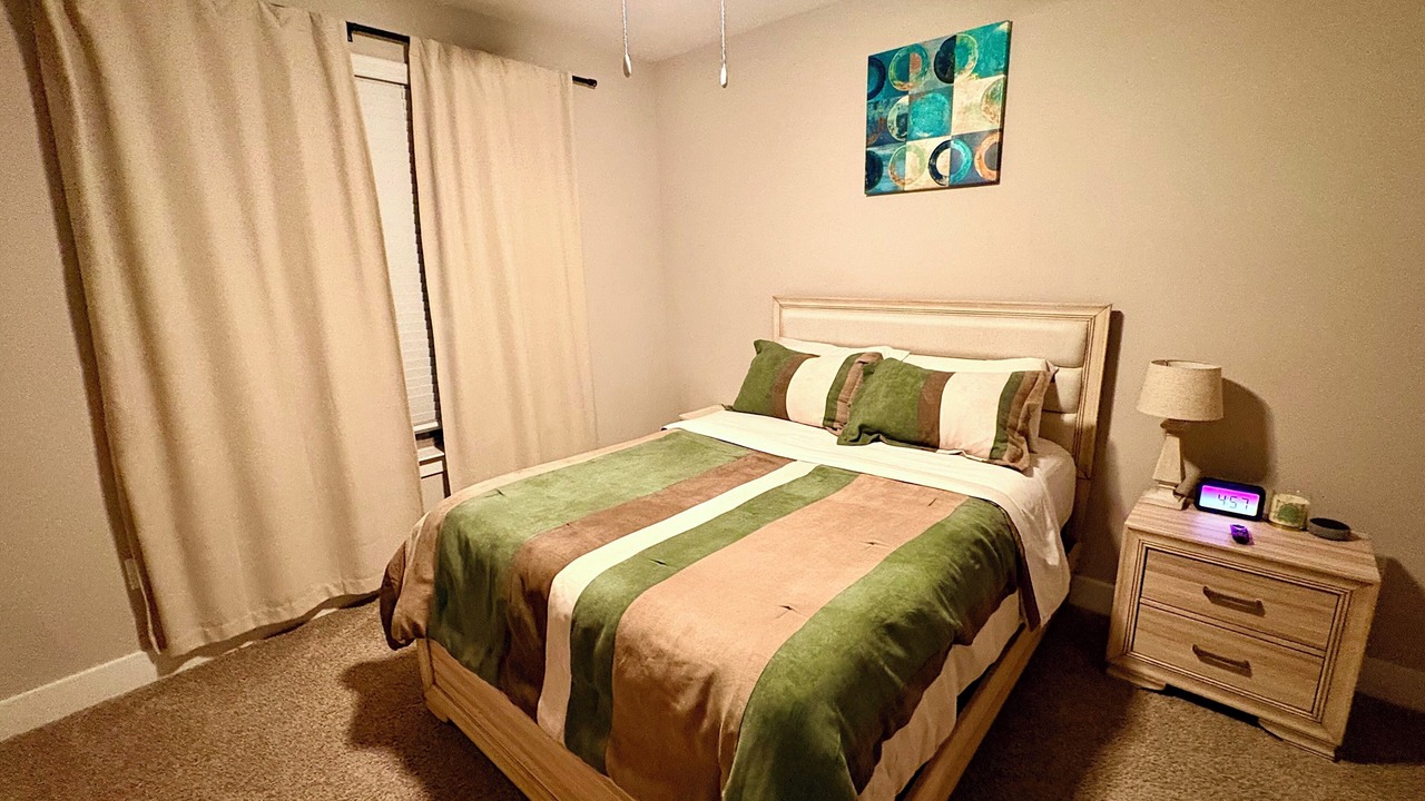 Photo of Bedroom in Sandy Springs