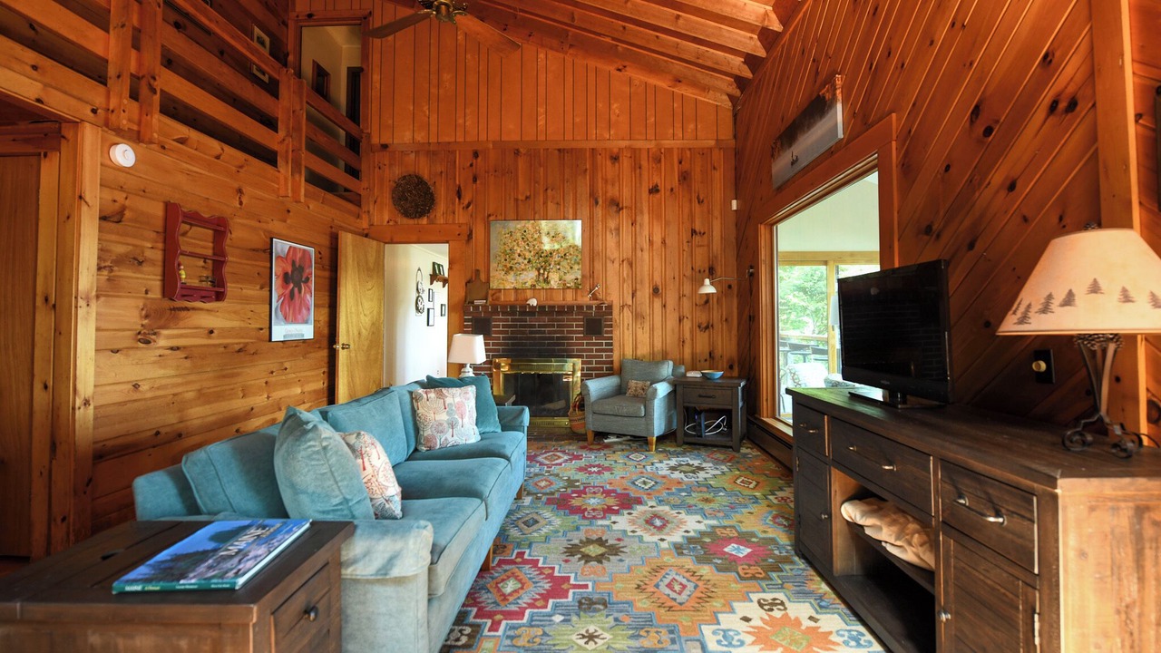 Photo of Livingroom in Raymond