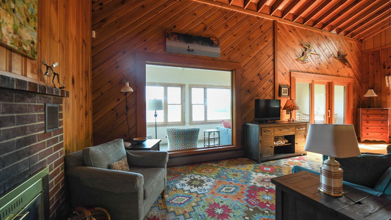 Photo of Livingroom in Raymond