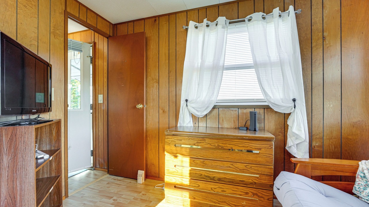 Photo of Livingroom in Brooksville