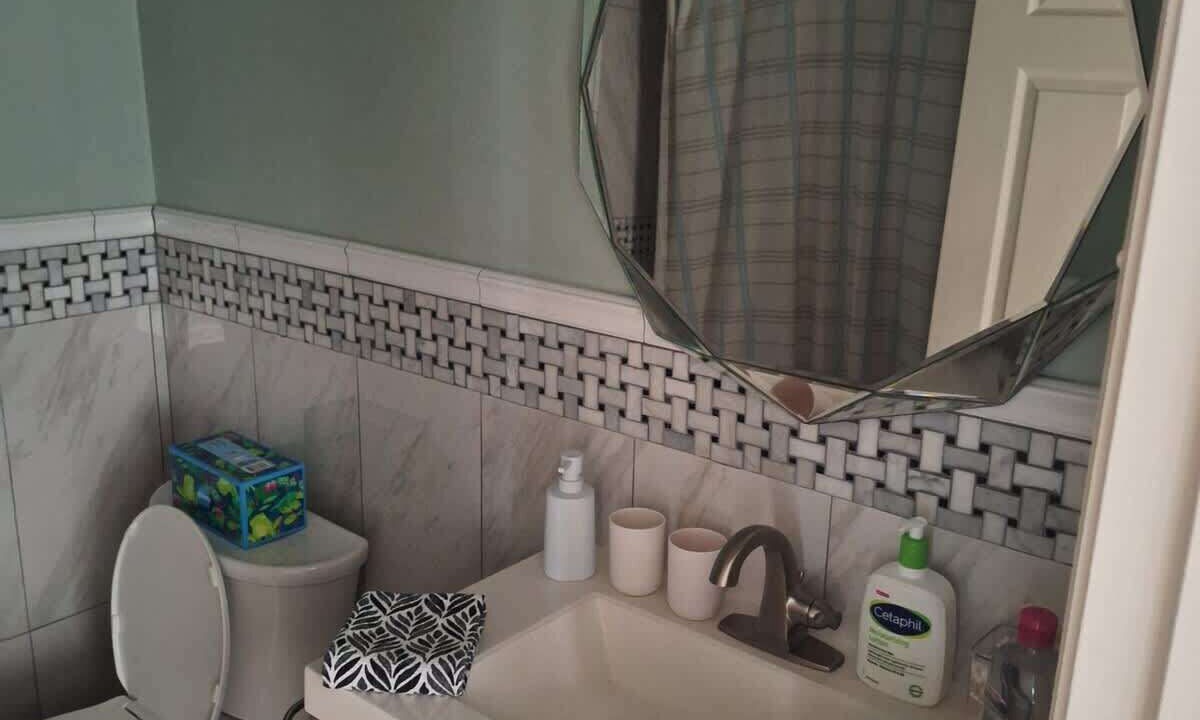 Photo of Bathroom in Sandalwood