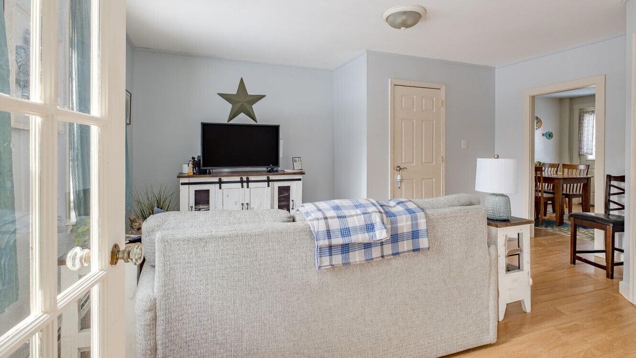 Photo of Livingroom in Topsham