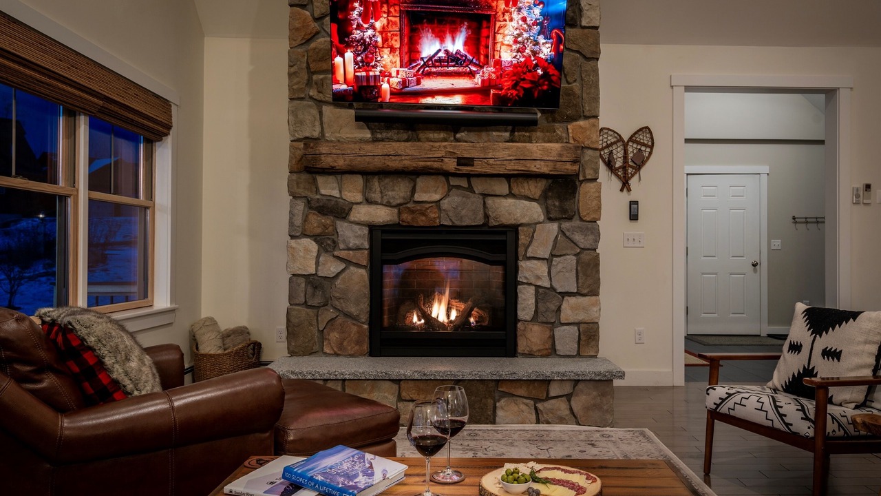 Photo of Livingroom in Bethel