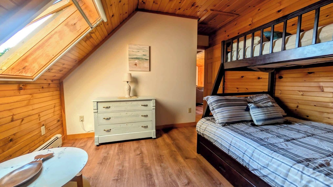 Photo of Bedroom in Hancock