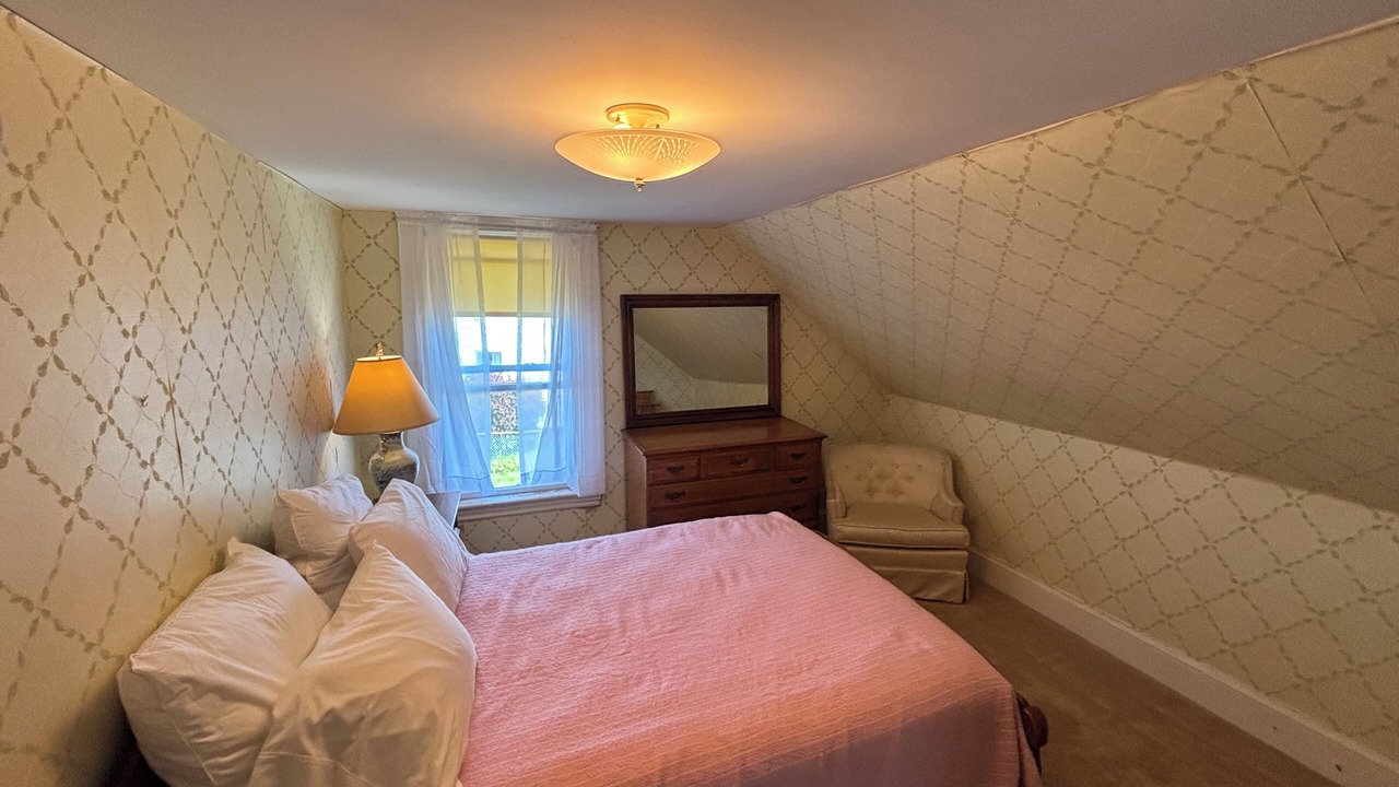 Photo of Bedroom in Eastport