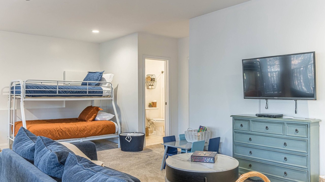 Photo of Bedroom in Helen