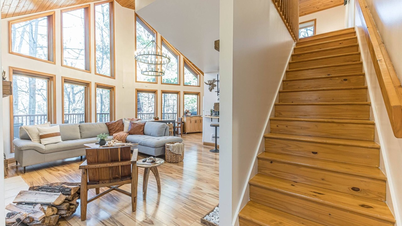 Photo of Livingroom in Helen