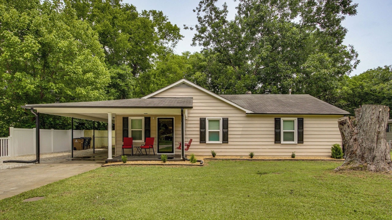 Photo of Outdoor in Decatur