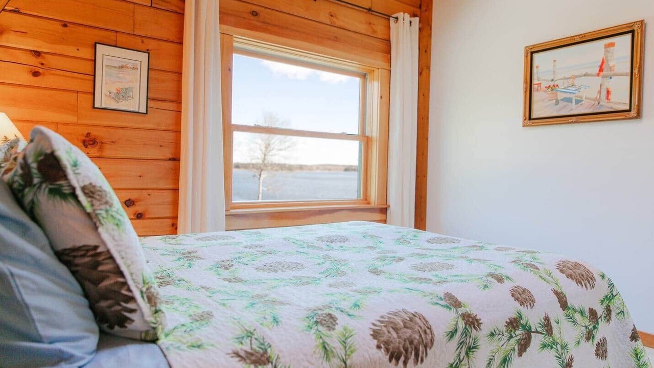 Photo of Bedroom in Gouldsboro