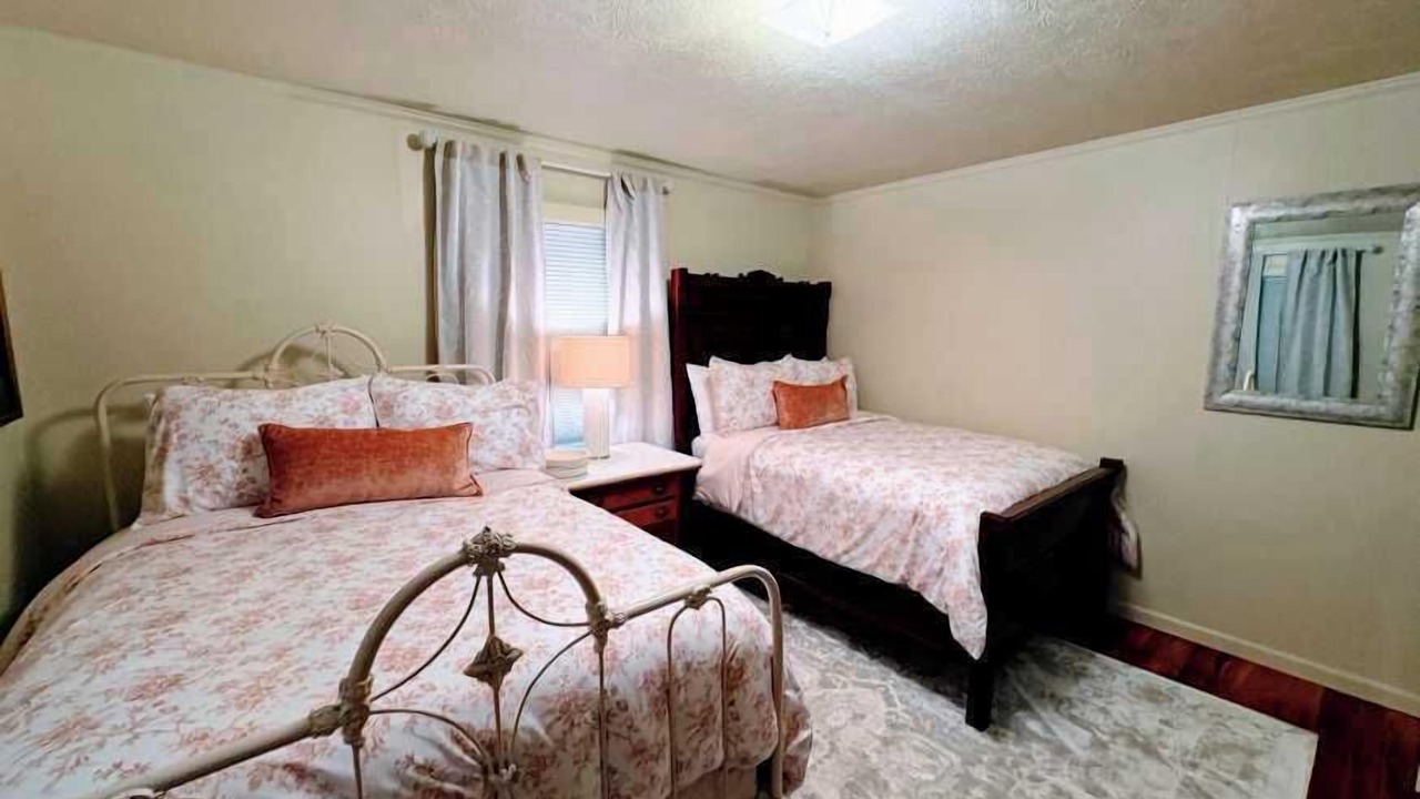 Photo of Bedroom in Horse Shoe