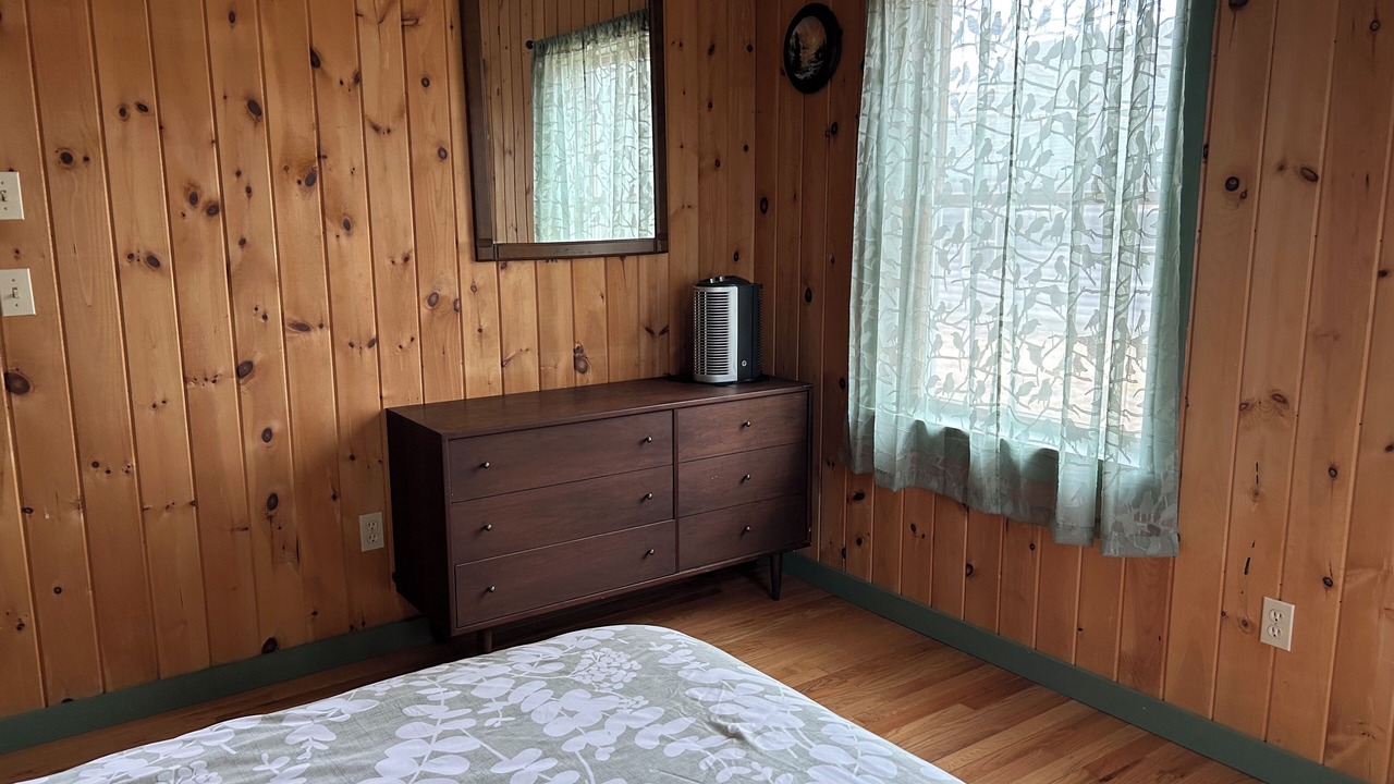 Photo of Bedroom in Brooksville