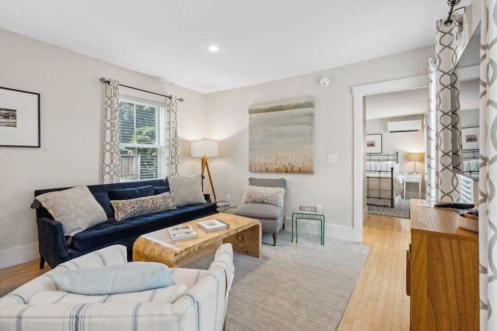Photo of Livingroom in West End