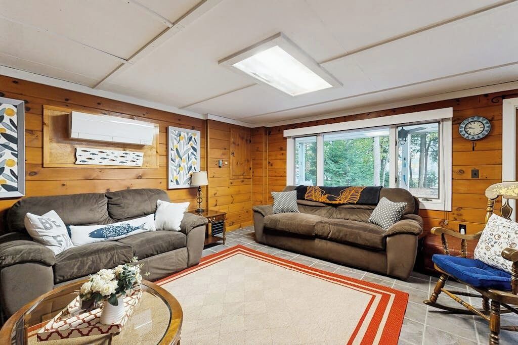Photo of Livingroom in Monmouth