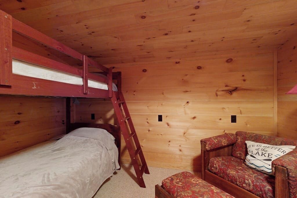 Photo of Bedroom in Kents Hill