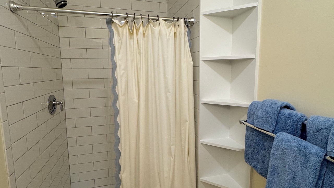 Photo of Bathroom in Bernard