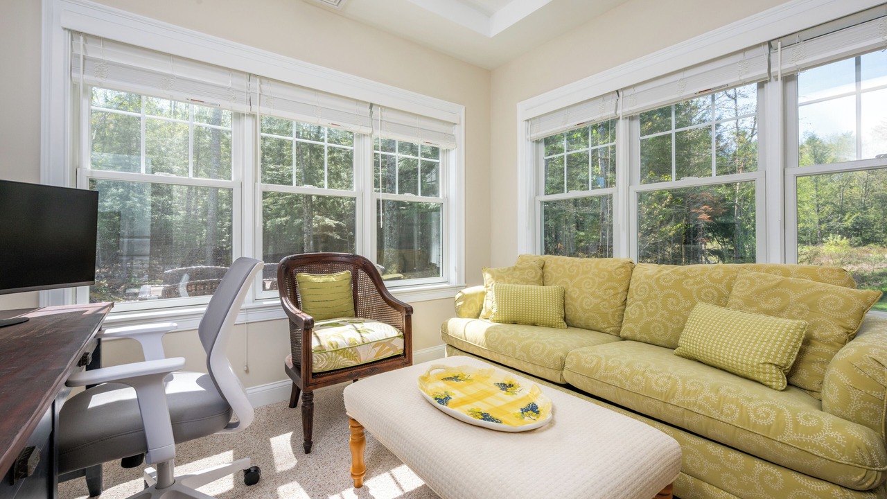Photo of Livingroom in Arundel