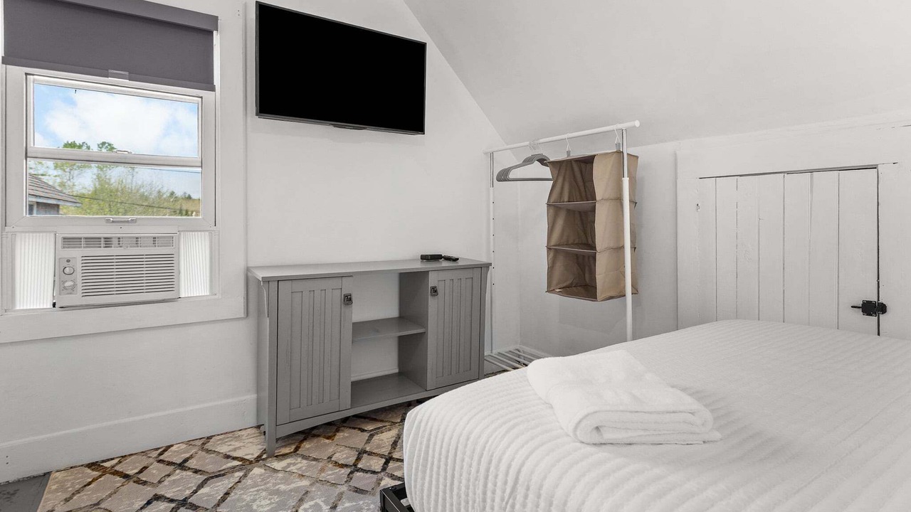 Photo of Bedroom in Winter Harbor