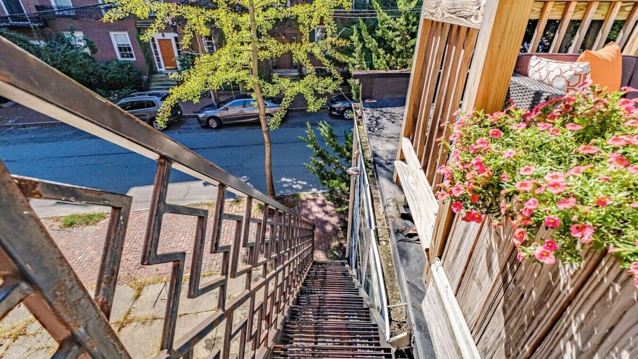 Photo of Outdoor in West End