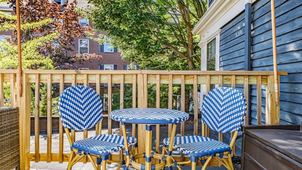 Photo of Outdoor in West End