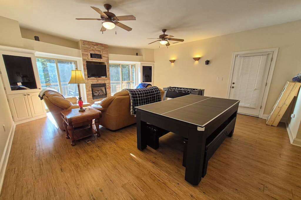 Photo of Bedroom in Lake Lure
