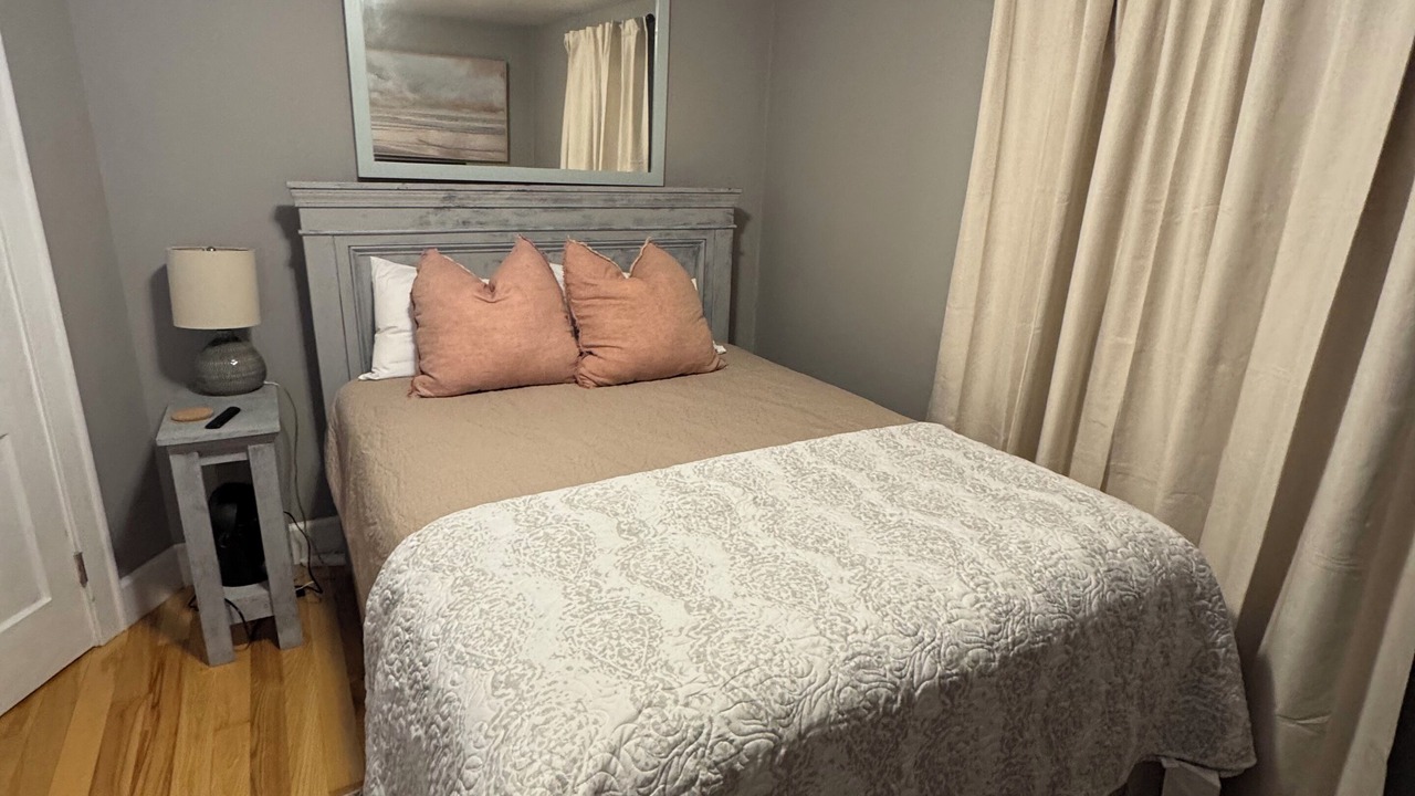 Photo of Bedroom in Scarborough