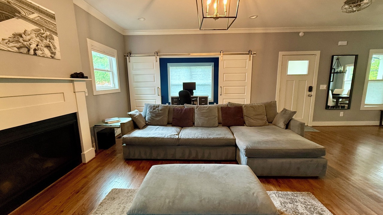 Photo of Livingroom in Chosewood Park