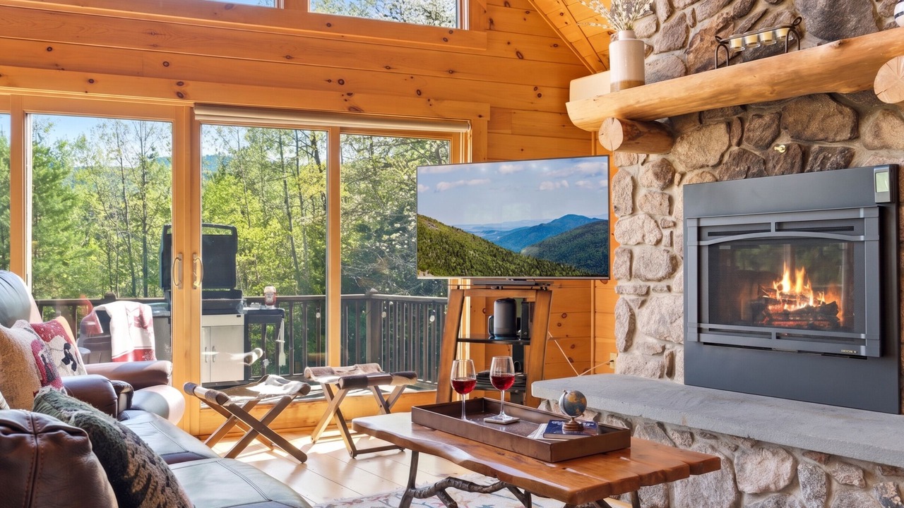 Photo of Livingroom in Sunday River Area