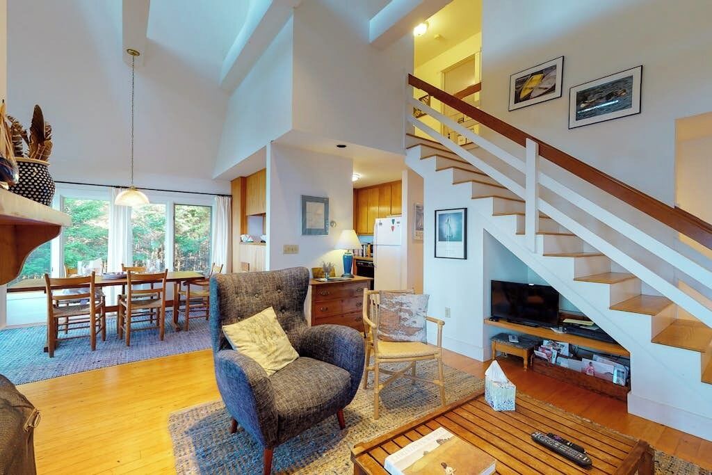 Photo of Livingroom in Tenants Harbor