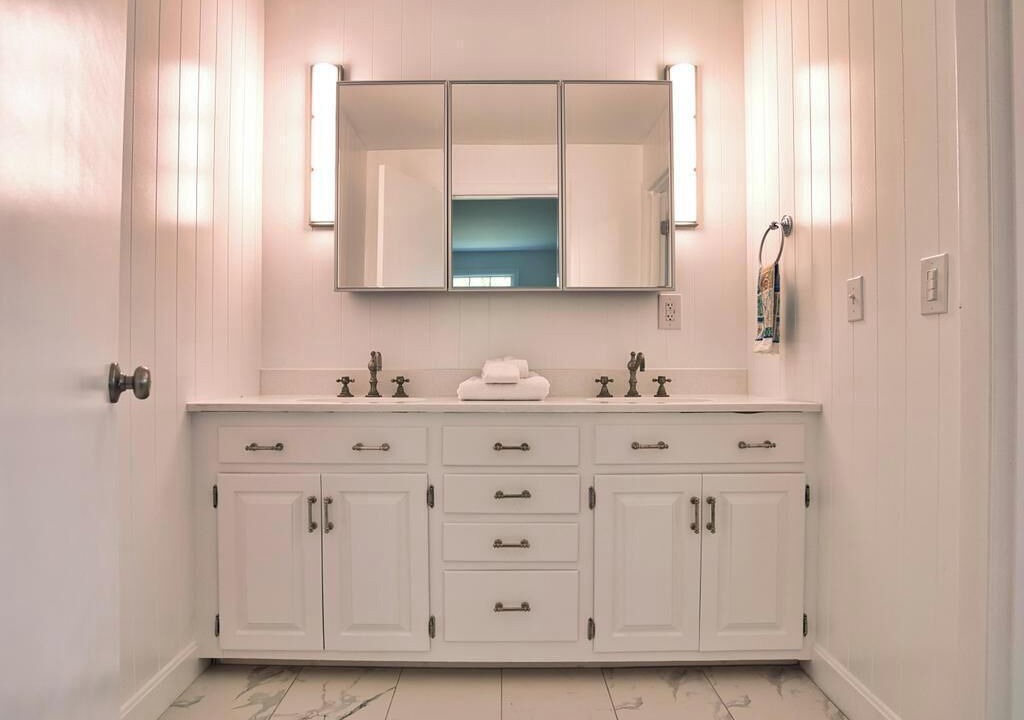 Photo of Bathroom in Tiverton