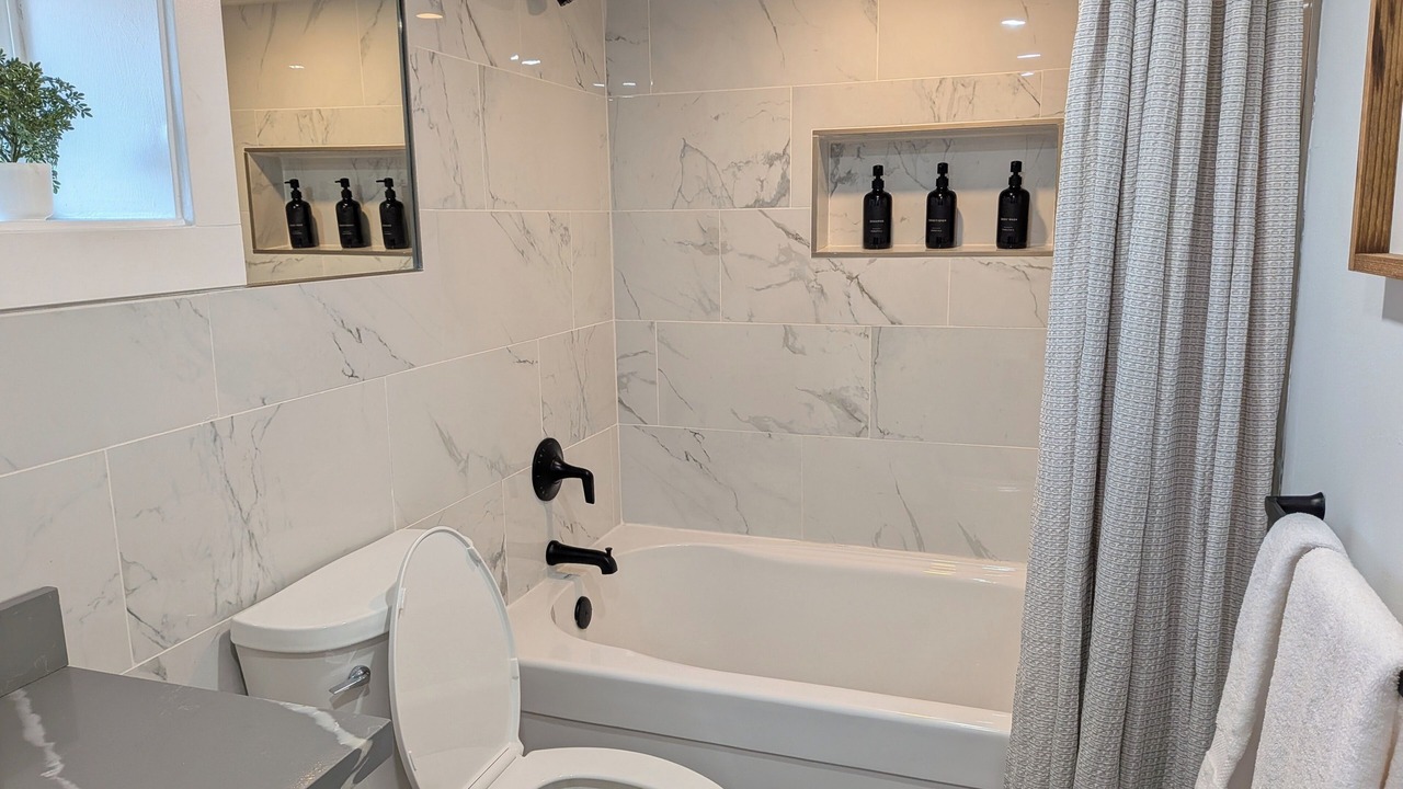Photo of Bathroom in West Queen Anne
