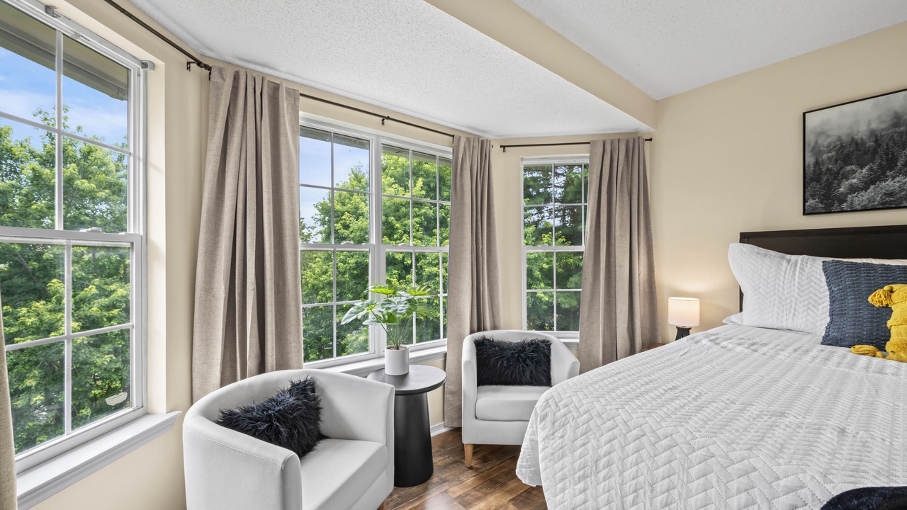 Photo of Bedroom in East End - Valley Street