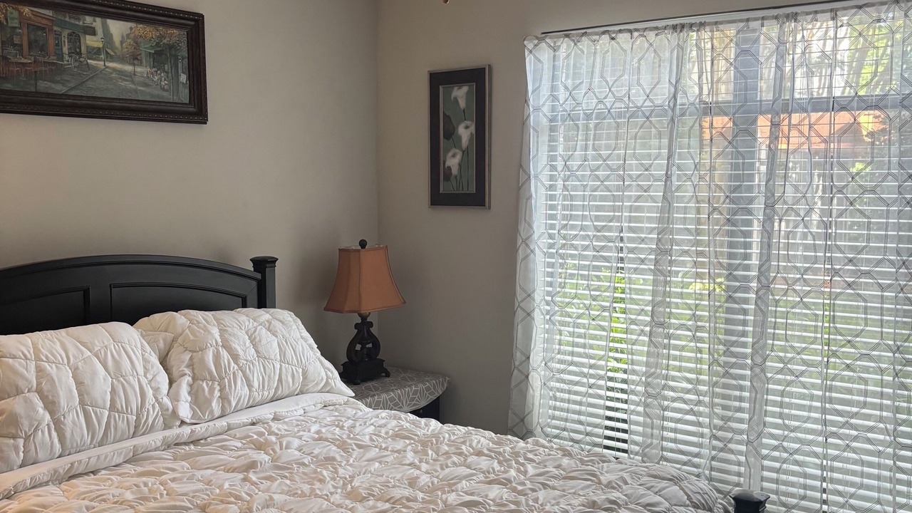 Photo of Bedroom in Dunwoody