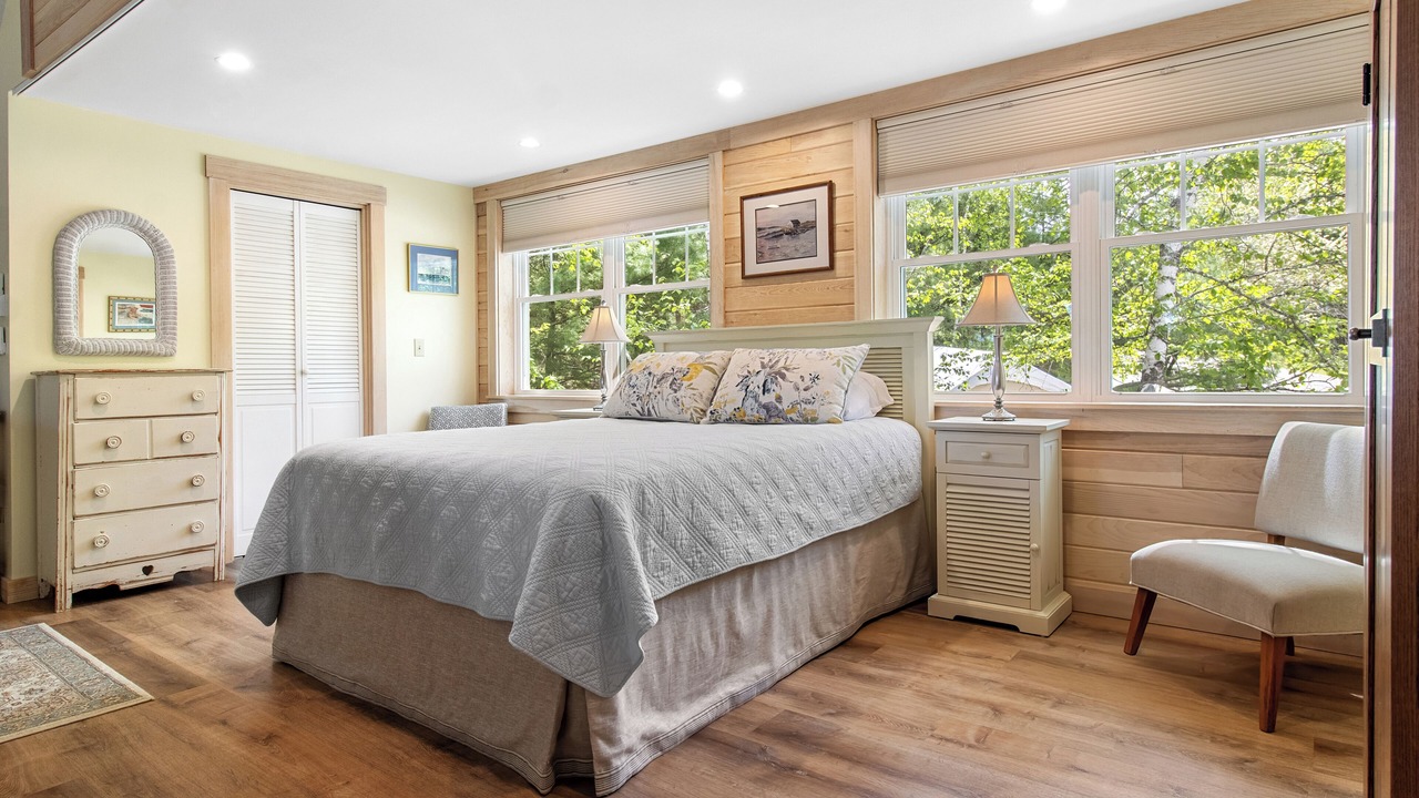 Photo of Bedroom in Cushing