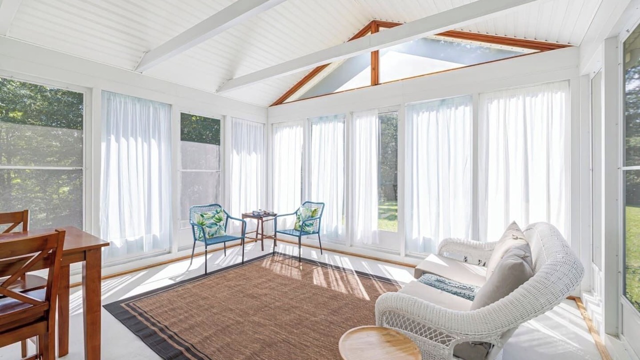 Photo of Livingroom in Lamoine