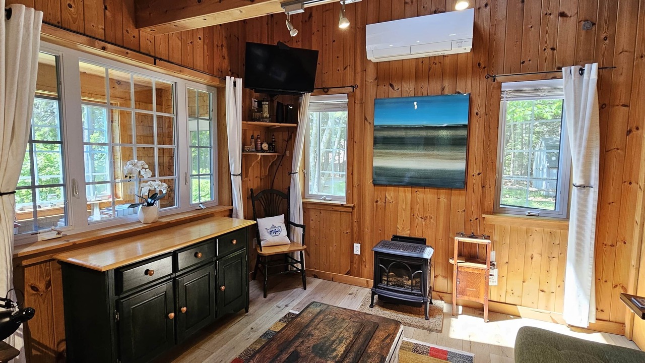 Photo of Bedroom in Surry