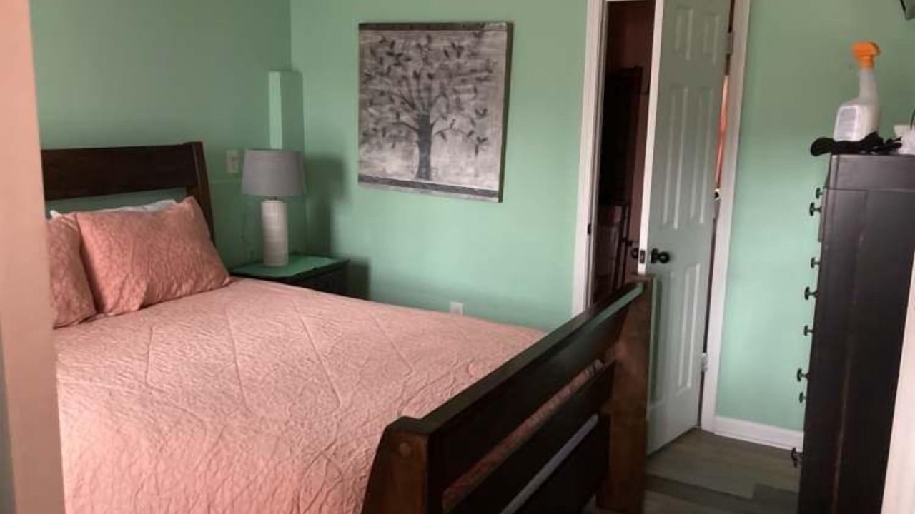 Photo of Bedroom in Leesburg