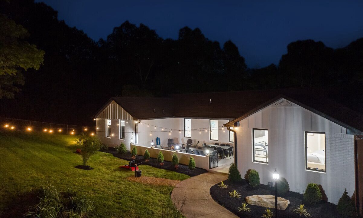 Photo of Outdoor in Hendersonville