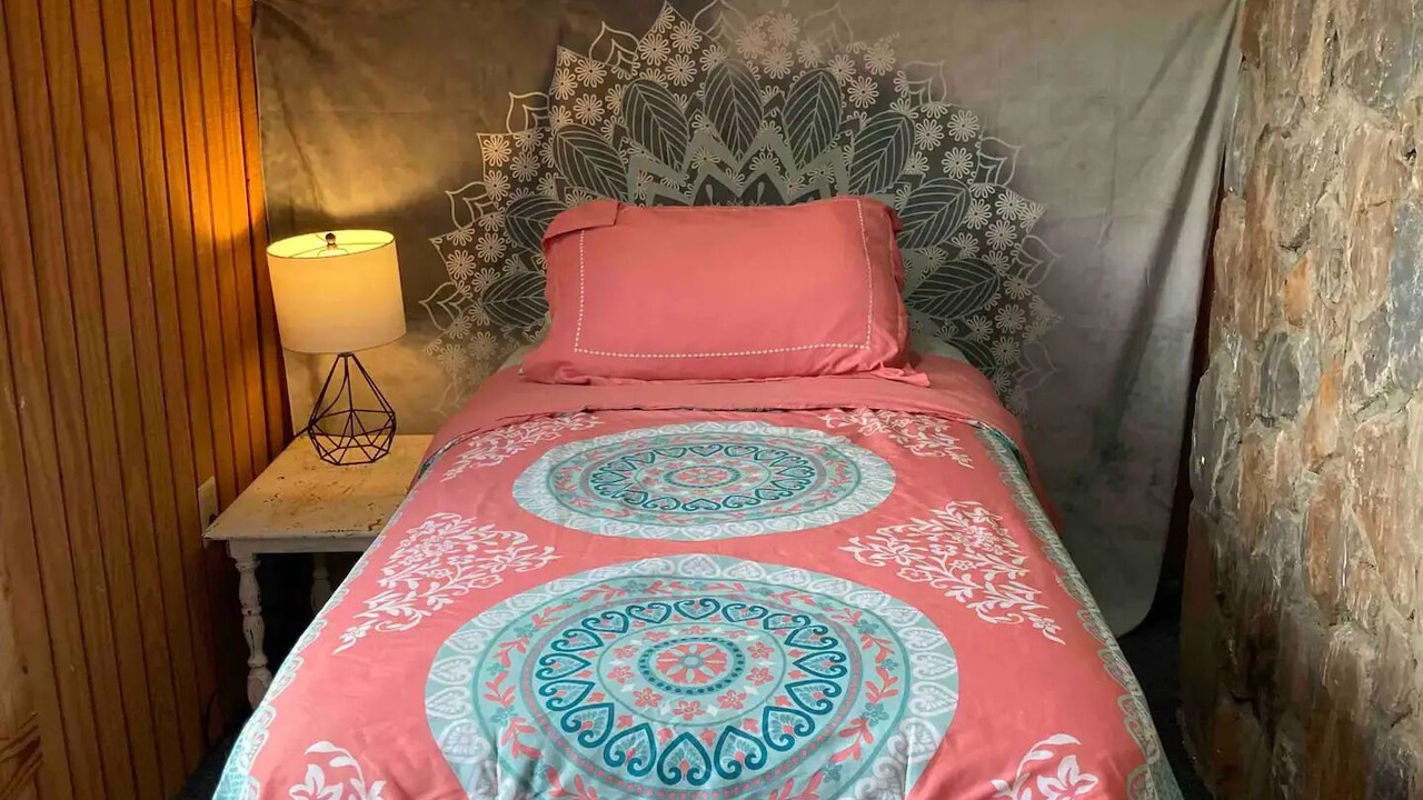 Photo of Bedroom in Bean Station
