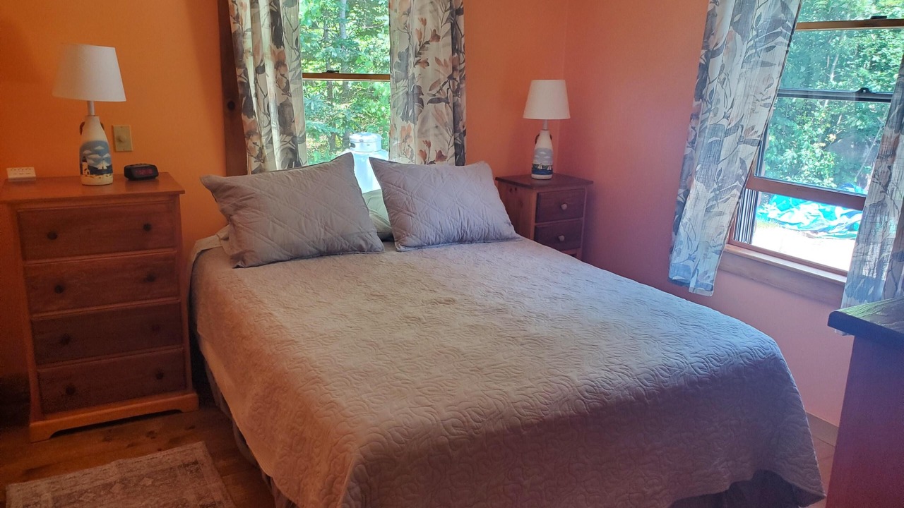 Photo of Bedroom in Ellsworth